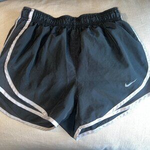 Nike Tempo Women's Brief-Lined Running Short